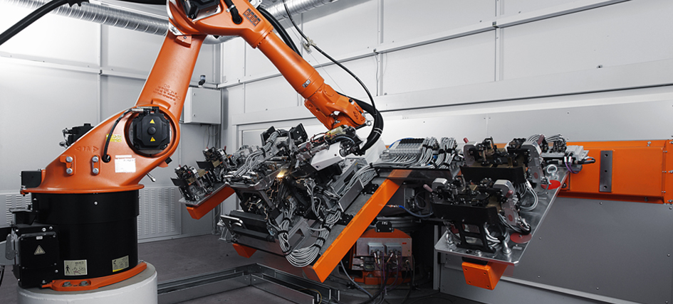 Промышленный робот KUKA Laser welding